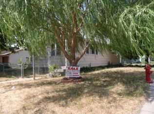 214 Dakota St, Benkelman, NE 69021