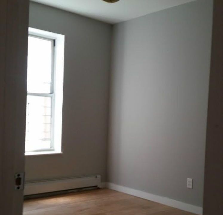 1st image of 1600 Park Pl
