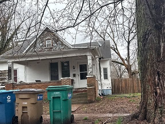 2nd image of 1100 N 3rd St