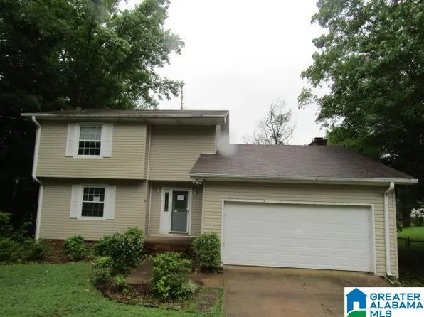1526 Valley Brook Dr SW, Jacksonville, AL 36265