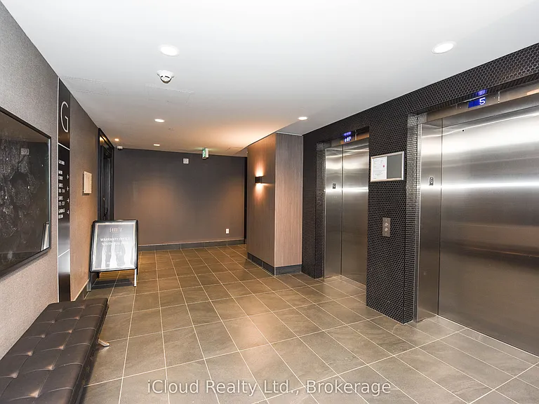 95 Dundas St W #4 — Photo 11