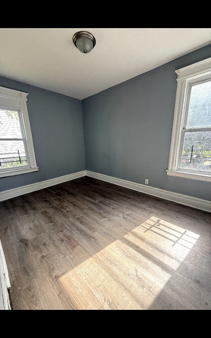 2 bed, $1,925 — Photo 4