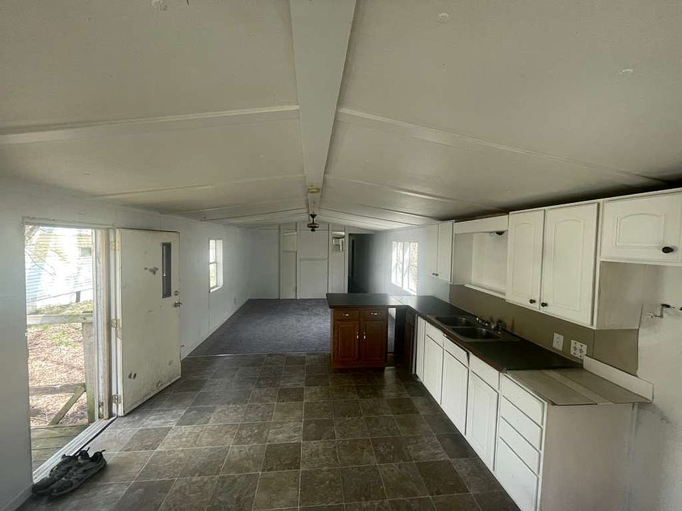 1st image of 1806 E Webster Rd Lot 215
