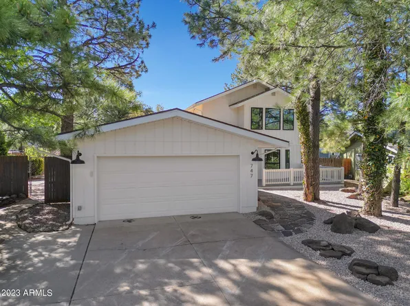 747 E CHERRY Avenue, Flagstaff, AZ 86001