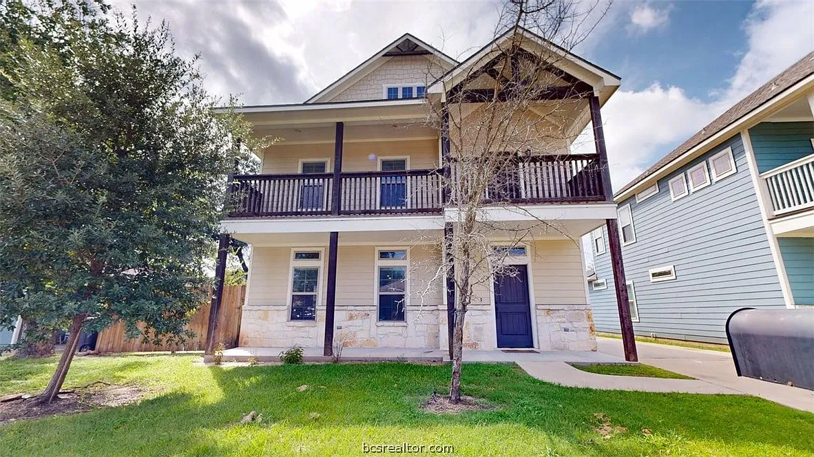 5 bed, 5.5 bath, 2132 sqft, $4,125 — Photo 1