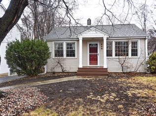 938 W Colfax St, Palatine, IL 60067