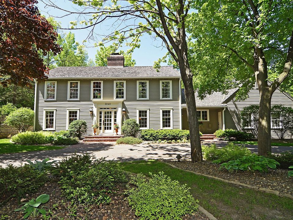 Nestled in a picturescque Deephaven neighborhood, 3240  Maplewood Road