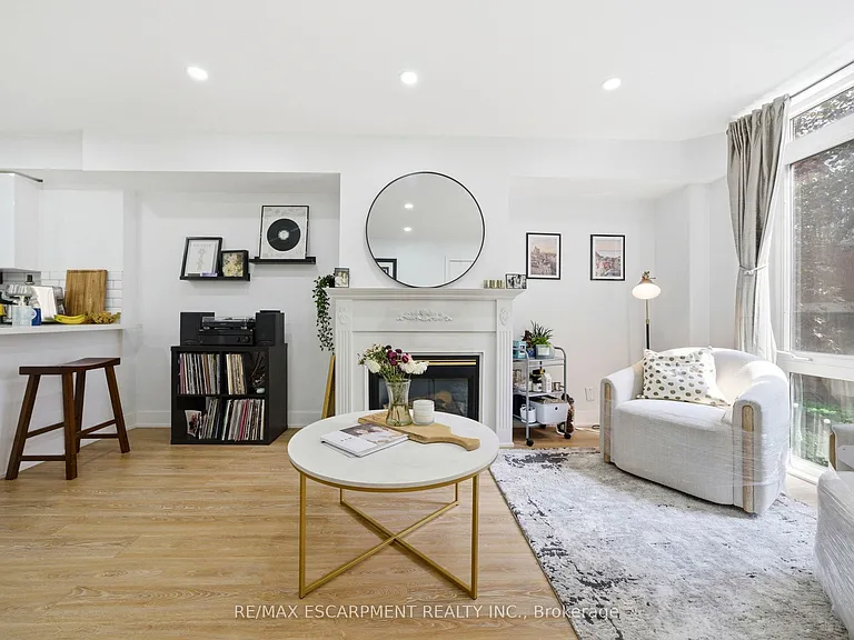 12 Sudbury St #1808 — Photo 6