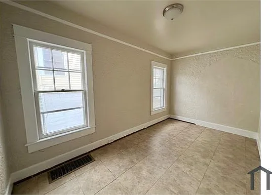 4 bed, 1913 sqft, $1,150 — Photo 3