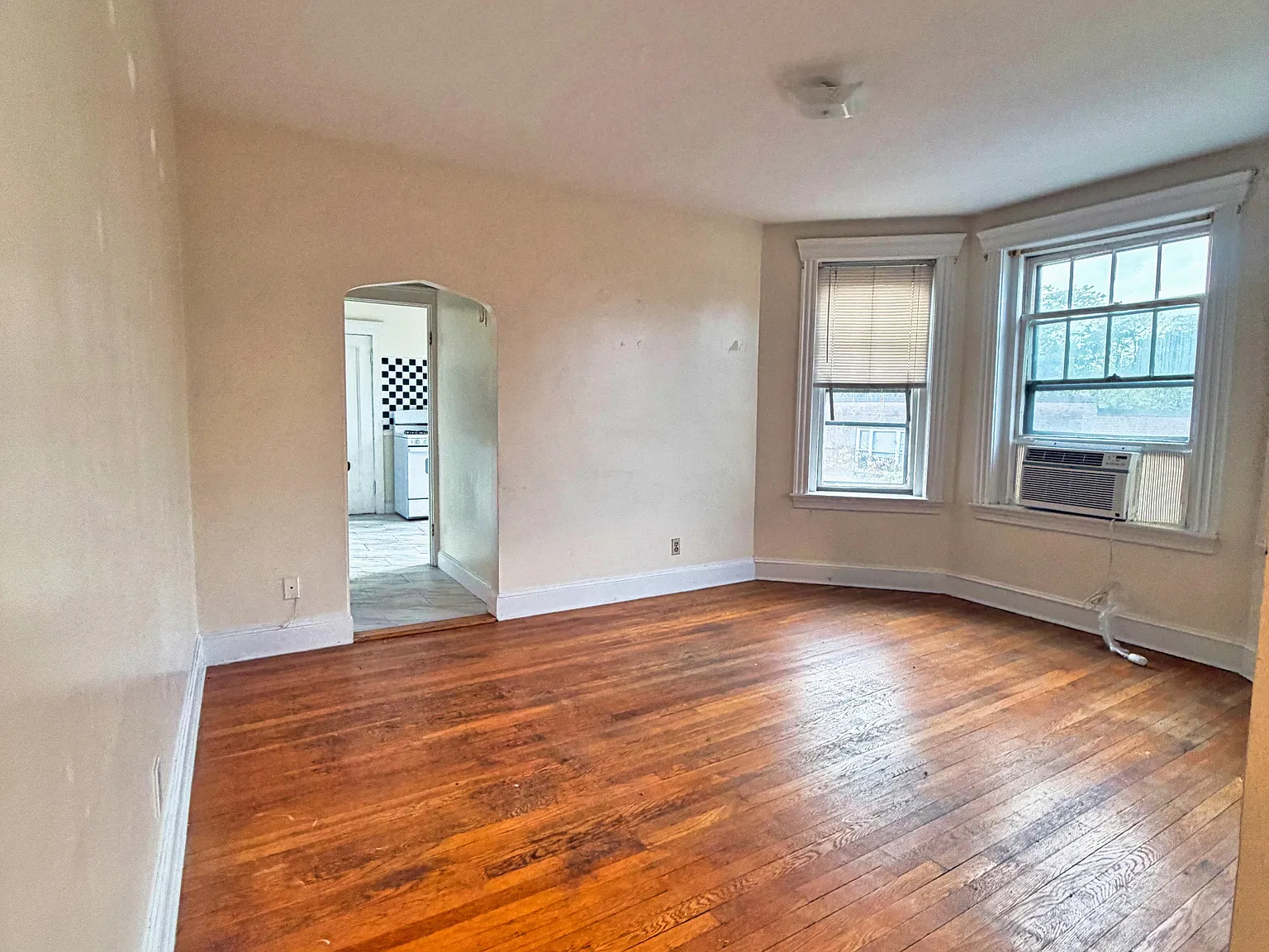 2 bed, 790 sqft, $2,600 — Photo 1