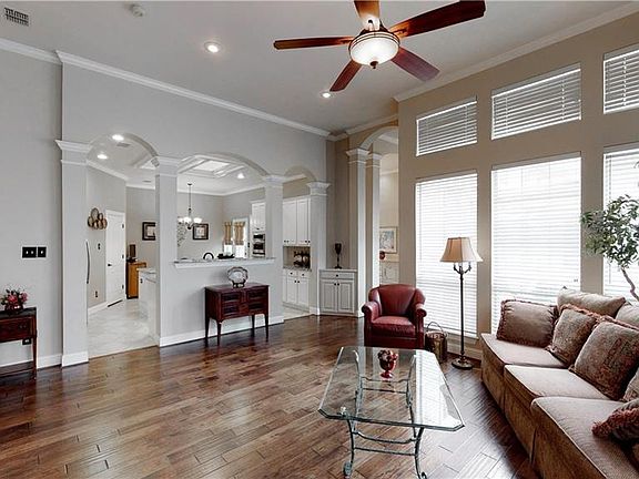 4th image of 6712 Pebble Beach Dr