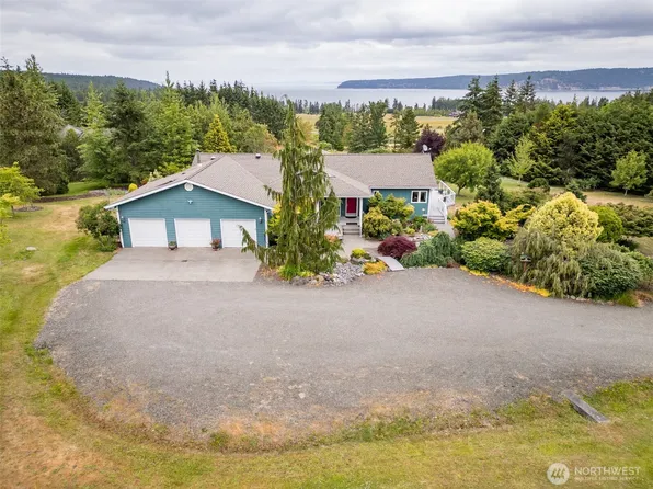 93 Old Schoolhouse Road, Sequim, WA 98382