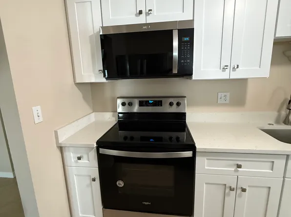 1701 41st Ter SW, Naples, FL 34116