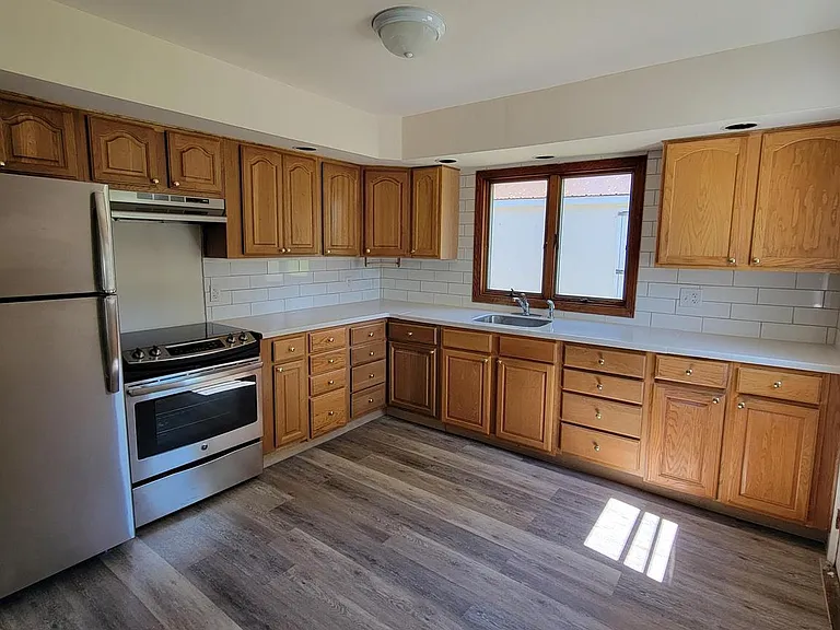 2619 Audubon Rd — Photo 3