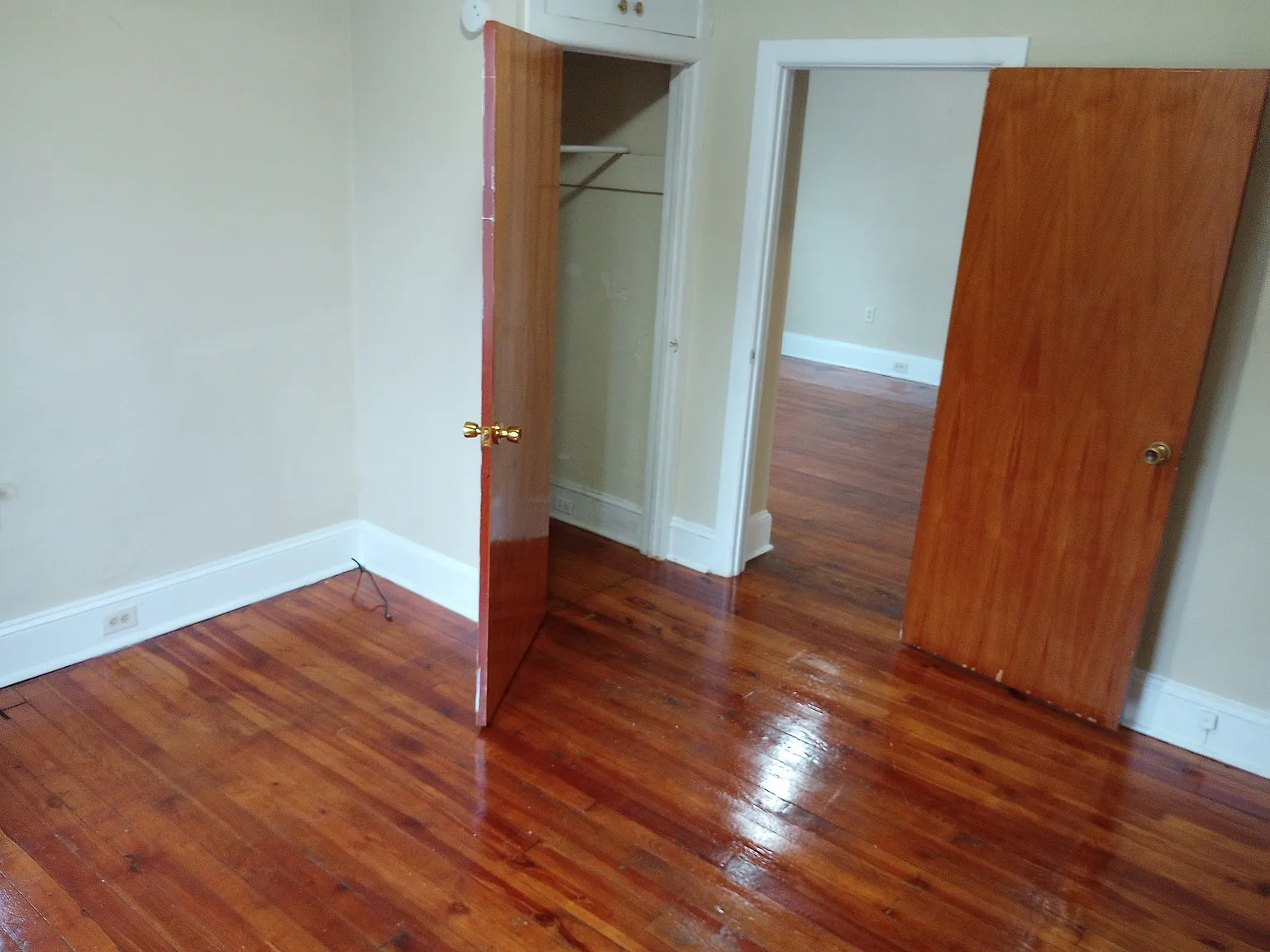 1112 Delaware - Suite... — Photo 3