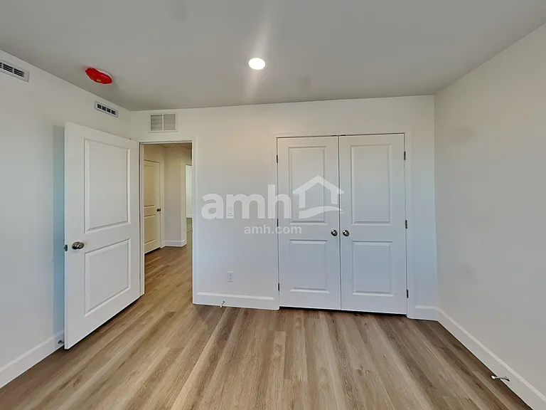 10560 Lagaspi Dr — Photo 12