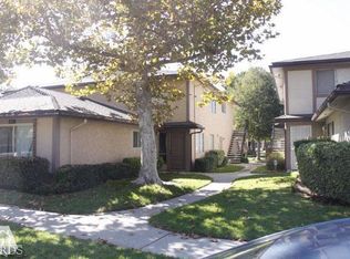 2053 Avenida Refugio UNIT 2, Simi Valley, CA 93063