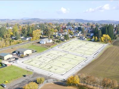 7 W Grant St, Carlton, OR, 97111