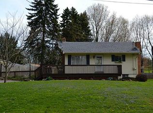 203 Kyle Rd, Valencia, PA 16059