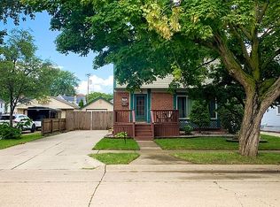 258 Jones St, Mount Clemens, MI 48043