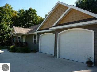 3300 Inland Oaks Dr S, Interlochen, MI 49643