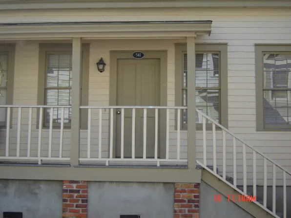 541 E Hall St, Savannah, GA 31401