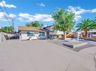 2552 Champions Cir, Las Vegas, NV 89142