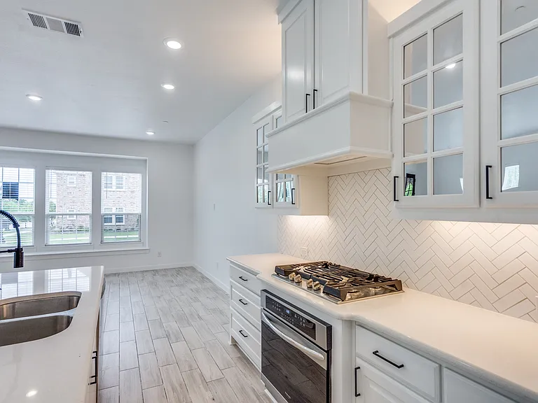 7207 Switchgrass Rd — Photo 10