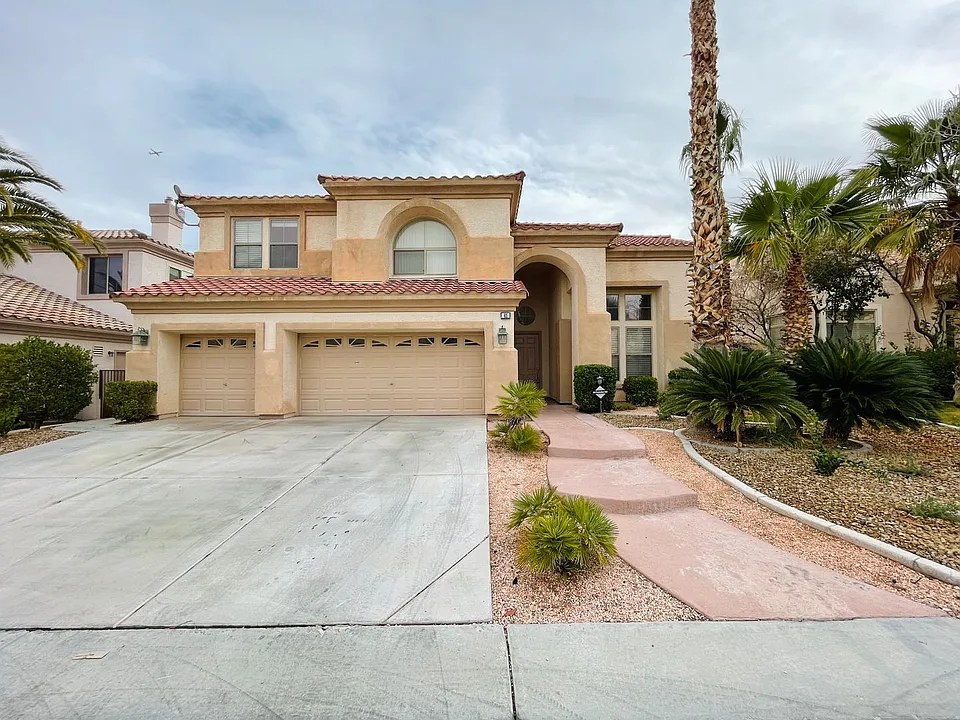 41 Chateau Whistler Ct