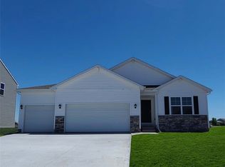 1331 NW Brandywine Ln, Waukee, IA 50263