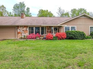 140 Beachwood Dr, Theodosia, MO 65761