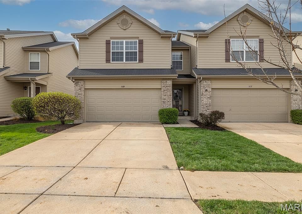 1st image of 539 Country Circle Dr