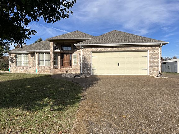 3rd image of 3716 Scottsville Rd