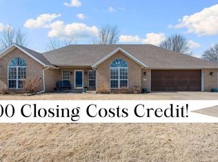 310 Center Dr, Lowell, AR 72745