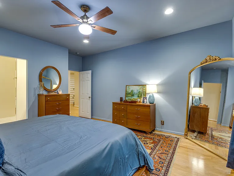 317 Deep Woods Cir — Photo 18