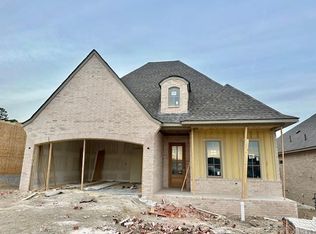 16 Mountain Brook Rd, Little Rock, AR 72223