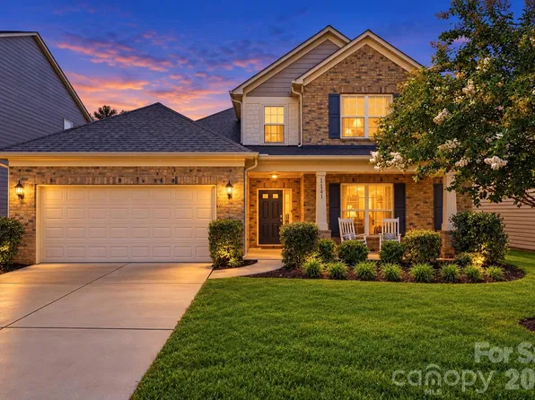 11141 Crane Creek Dr, Charlotte, NC 28278