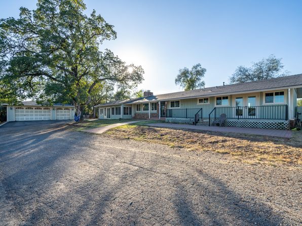 18209 Knoll Ln, Redding, CA 96003