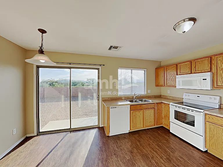 6885 S Cottontail Run Ave — Photo 4