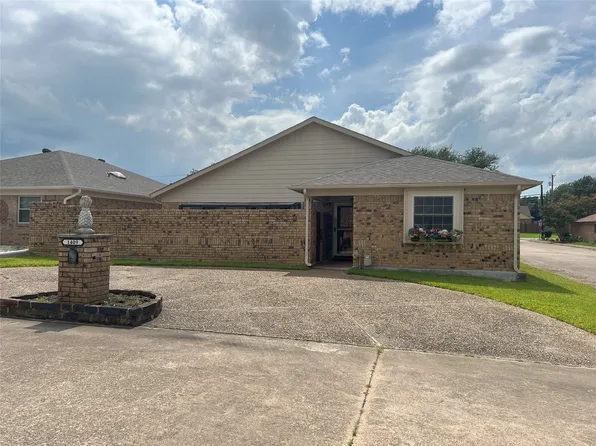1409 Elmwood St, Sulphur Springs, TX 75482