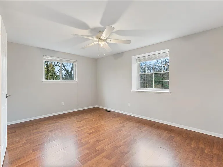 1291 Gettysburg Ct — Photo 35