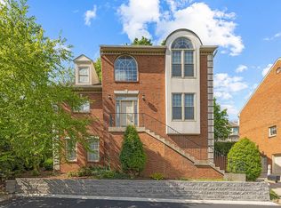 604 Clayborne Ct, Nashville, TN 37215