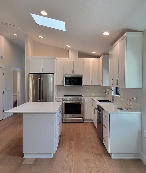 720 SW Tera Dr — Photo 6