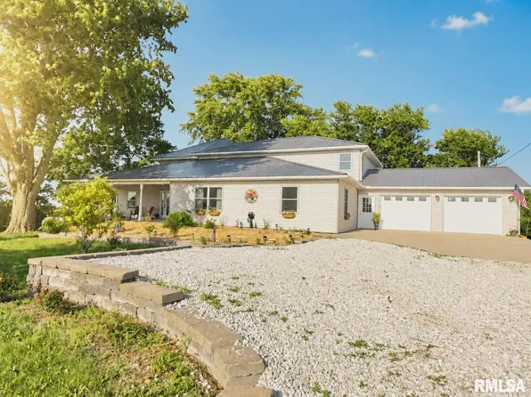 2426 E 1400th St, Mendon, IL 62351