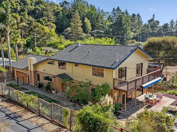 175 Merry Ln, Aptos, CA 95003