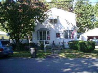 139 Brentwood Ave, Warwick, RI 02886