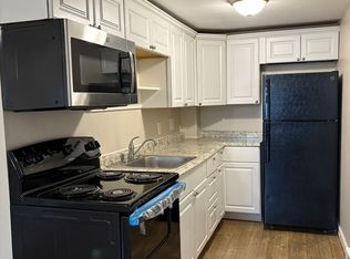 2 Yolande Pl #2, Woonsocket, RI 02895