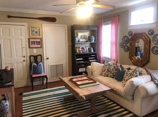 2S, Charleston, SC 29401