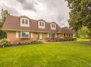 303 Valleybrook Rd, Hixson, TN 37343