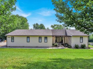2232 SW Llandovery Ln, Topeka, KS 66614